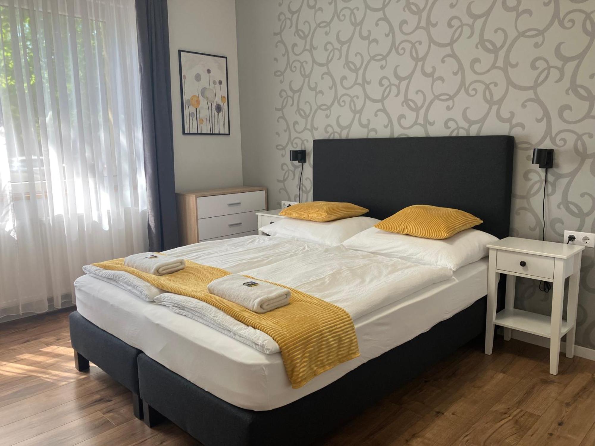 Illa Apartments Eğri Dış mekan fotoğraf
