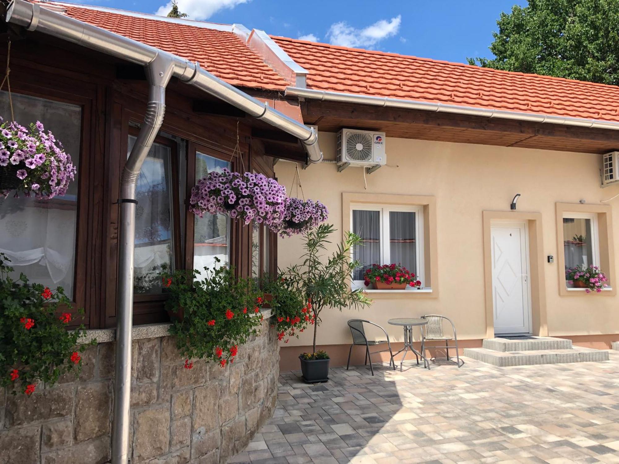 Illa Apartments Eğri Dış mekan fotoğraf