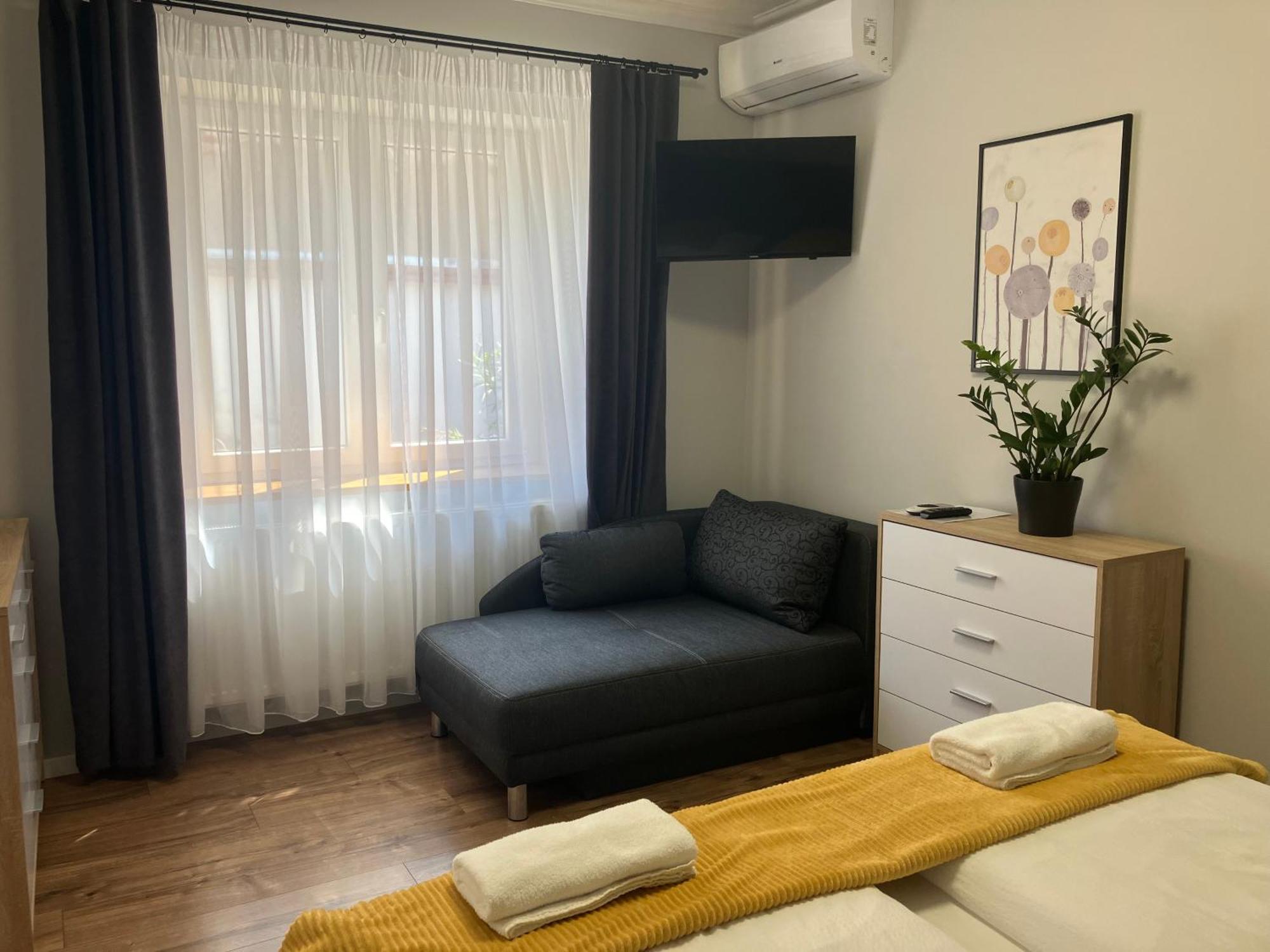 Illa Apartments Eğri Dış mekan fotoğraf