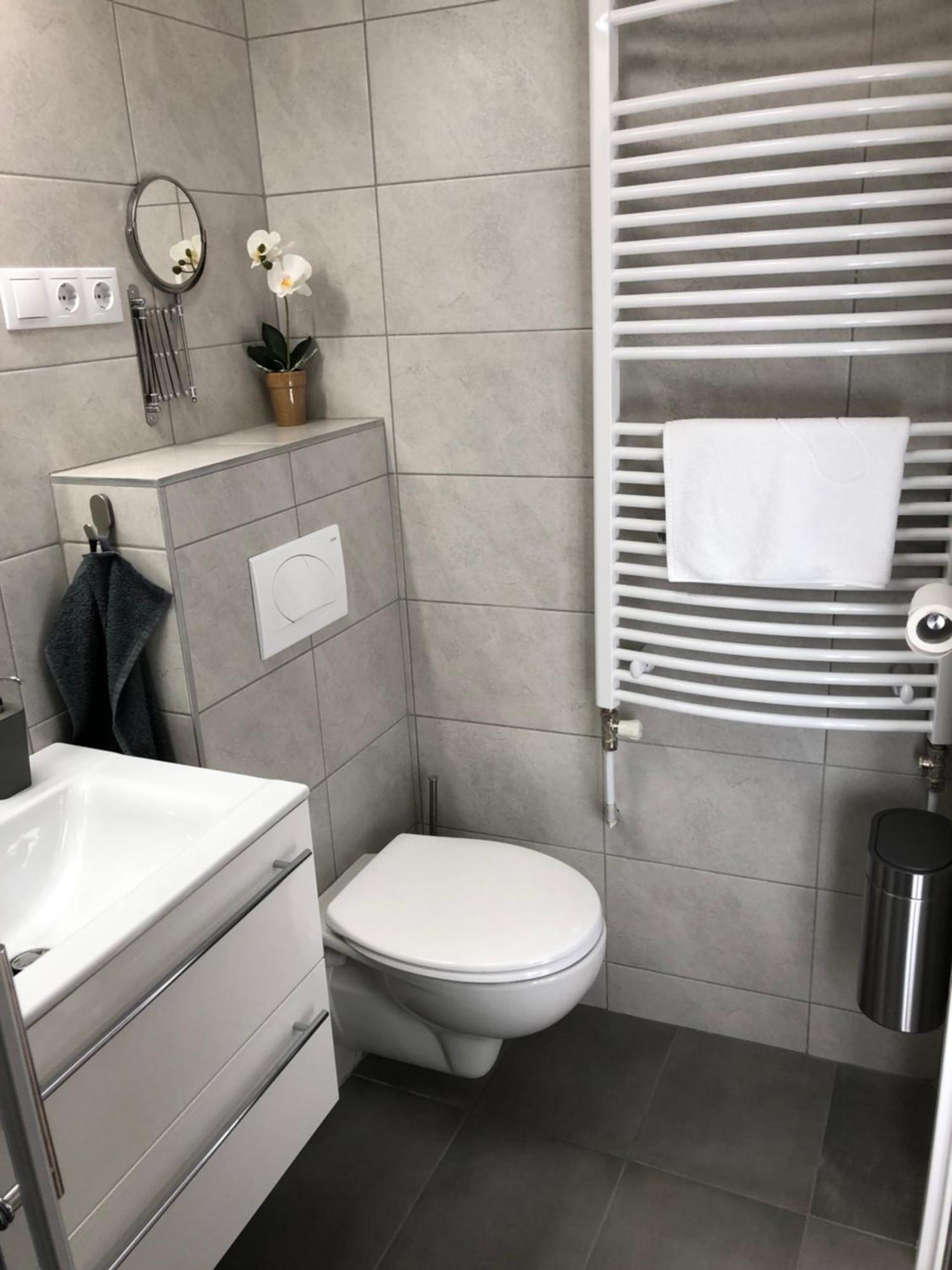 Illa Apartments Eğri Dış mekan fotoğraf