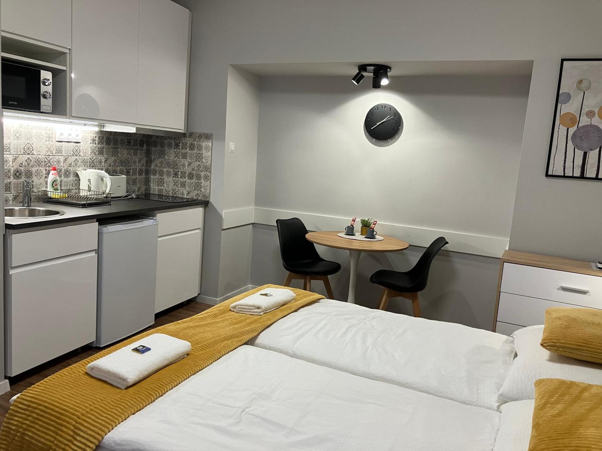 Illa Apartments Eğri Dış mekan fotoğraf